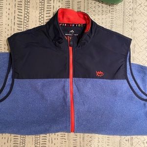 Men’s Southern Tide fleece vest